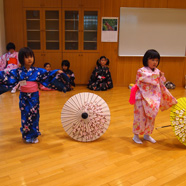 日本舞踊練習風景